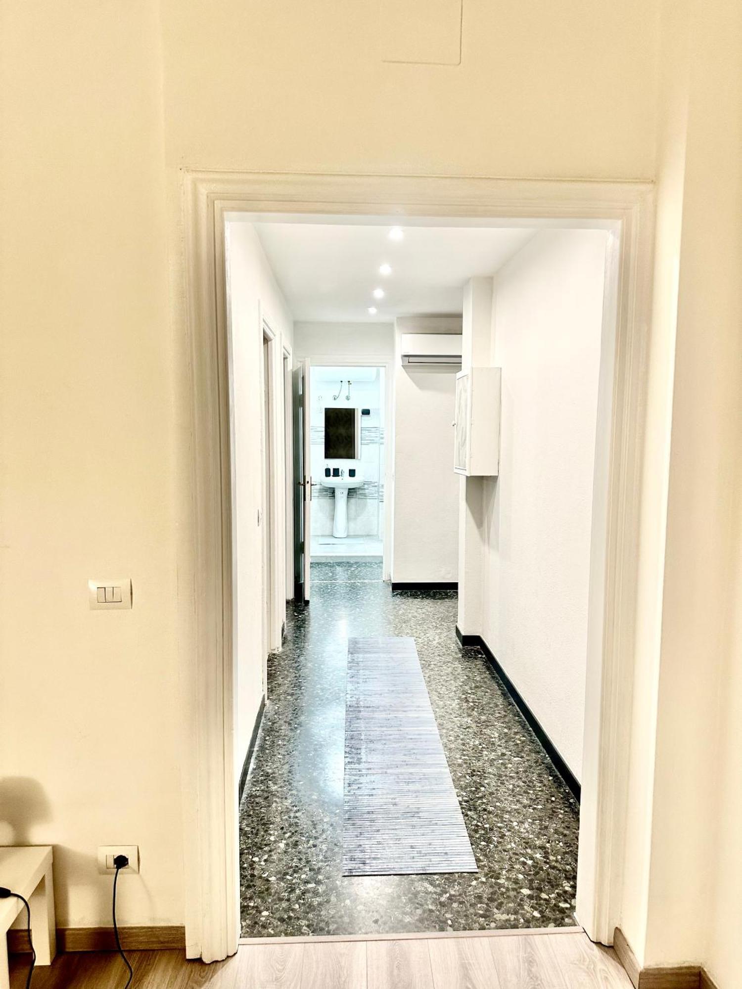 The Center Residence Генуя Экстерьер фото
